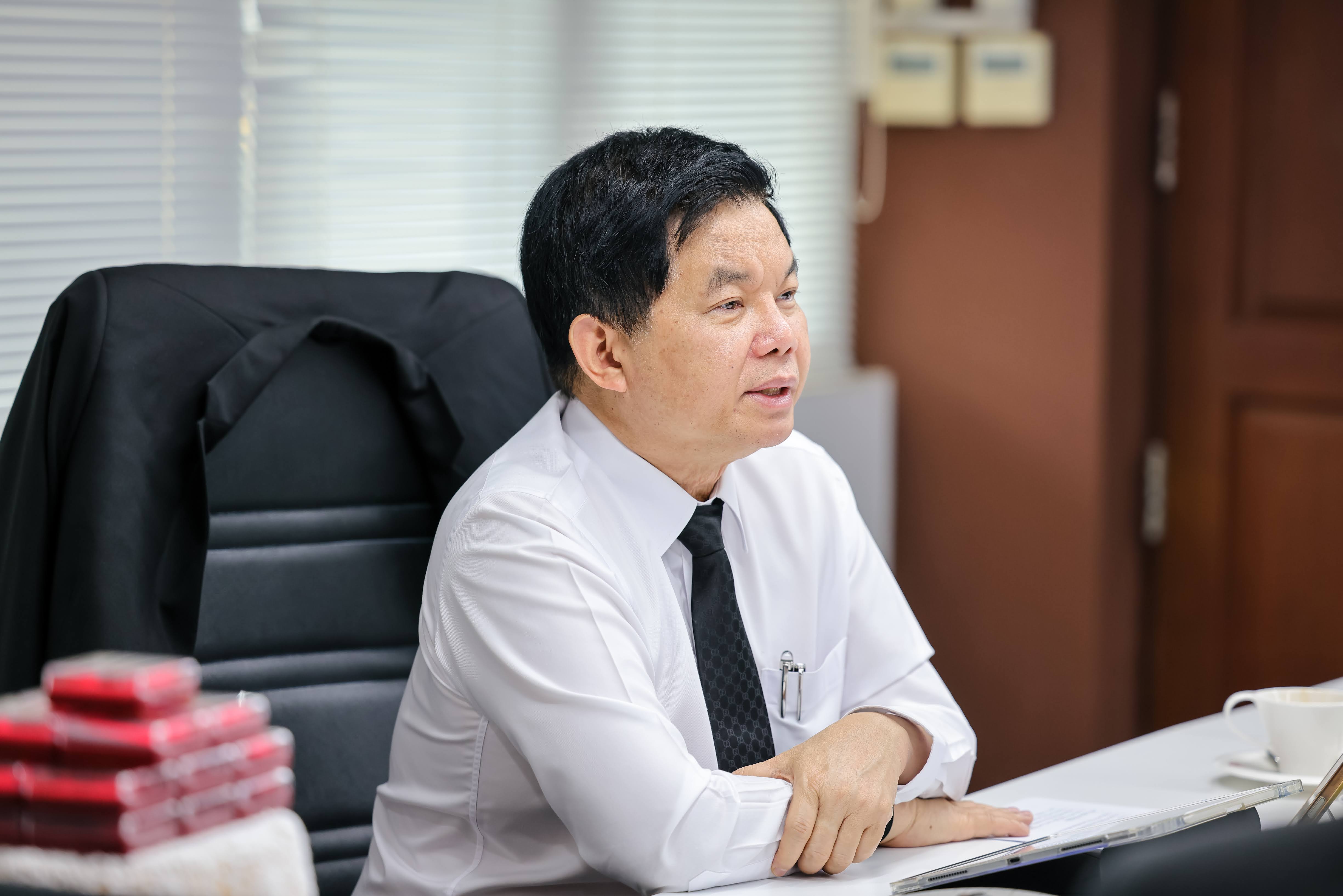 2025-11-18 Breakfast with President