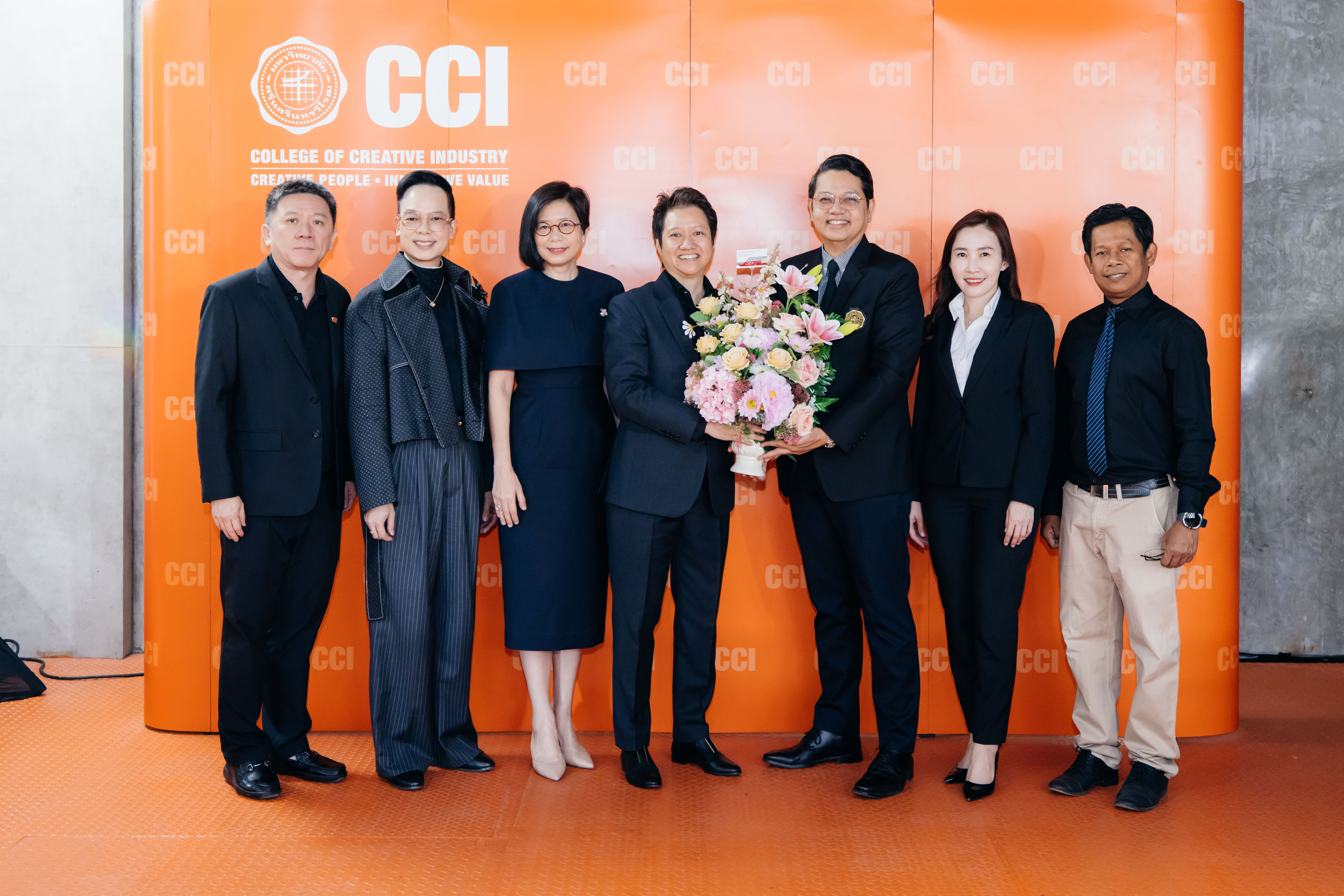 2025-12-04 แสดงความยินดีวันคล้ายวันสถาปนา