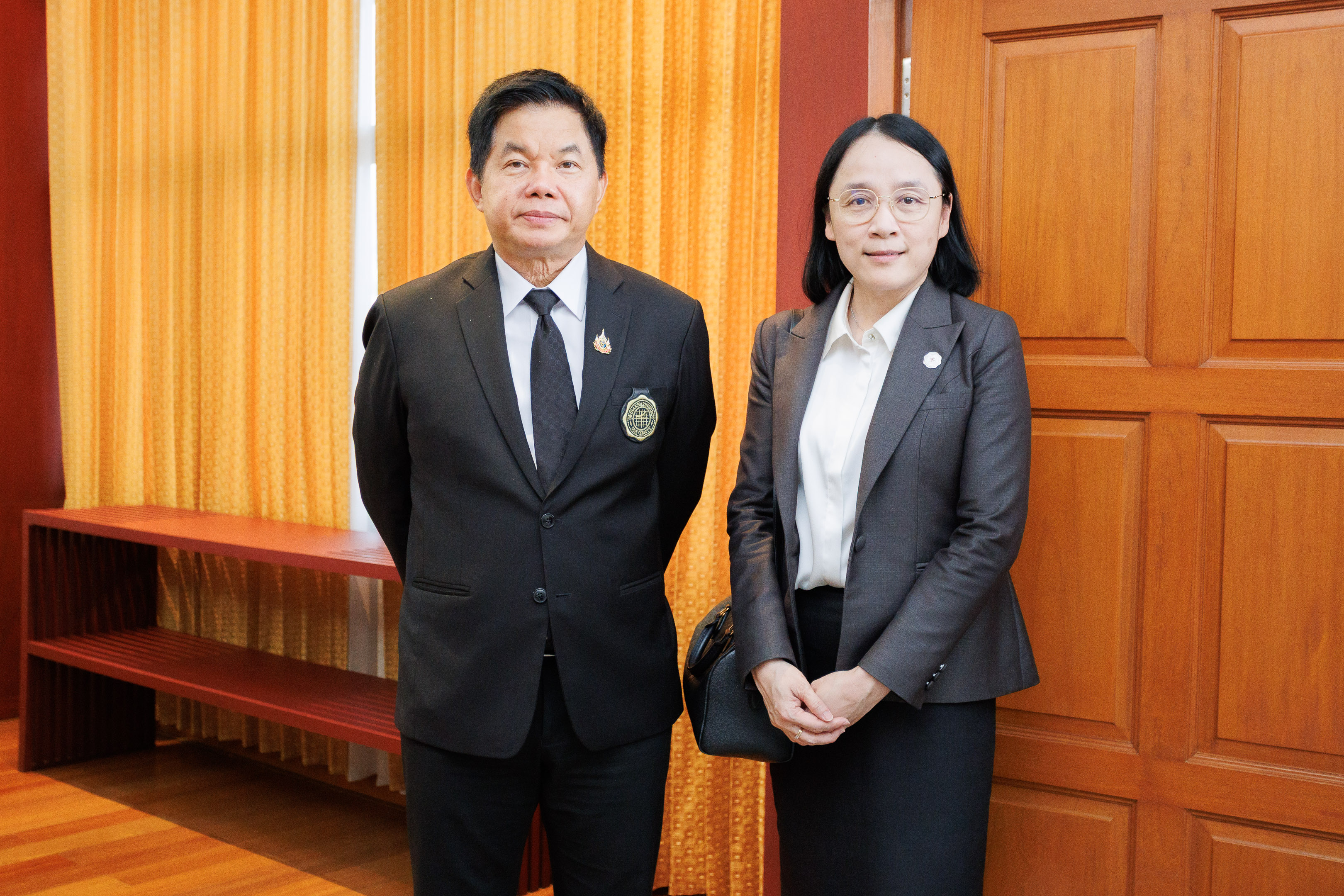 2025-12-18 อธิการบดีลงพื้นที่ สถานที่จัดพิธีพระราชทานปริญญาบัตร