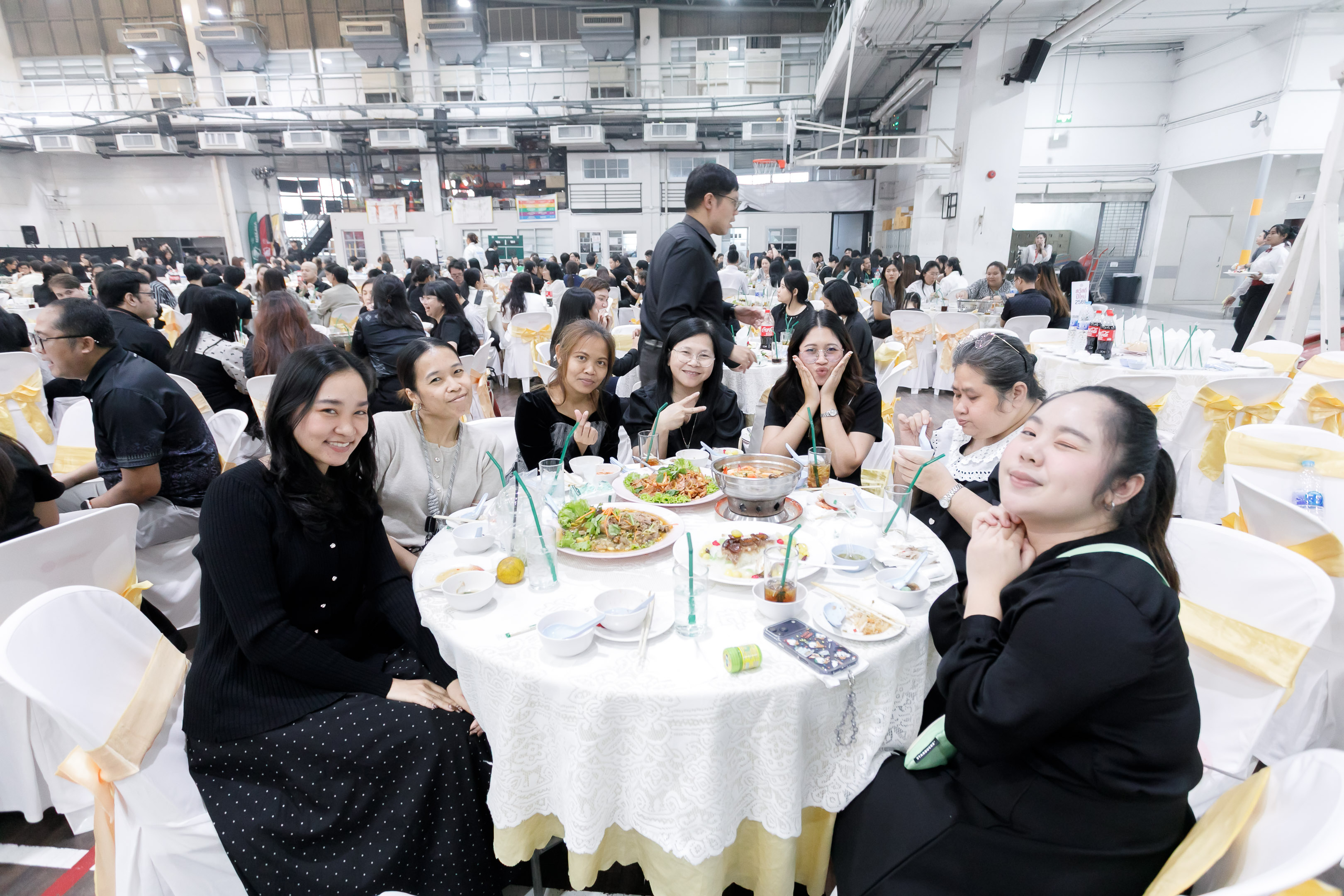 2025-12-19 งานเลี้ยงปีใหม่ ประสานมิตร