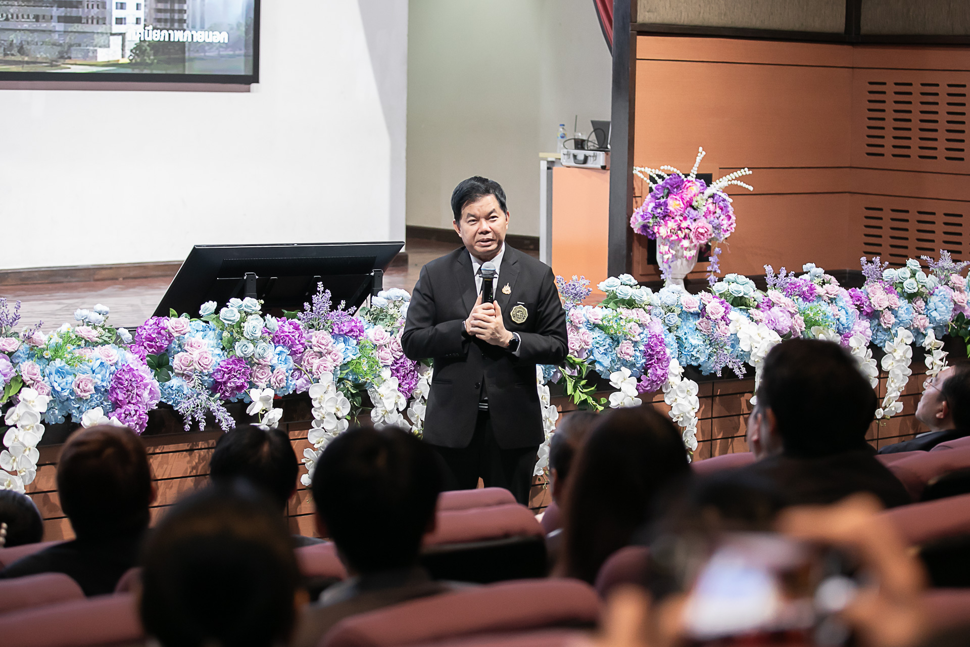 มศว เปิดรับฟังประชาพิจารณ์การก่อสร้างอาคารใหม่