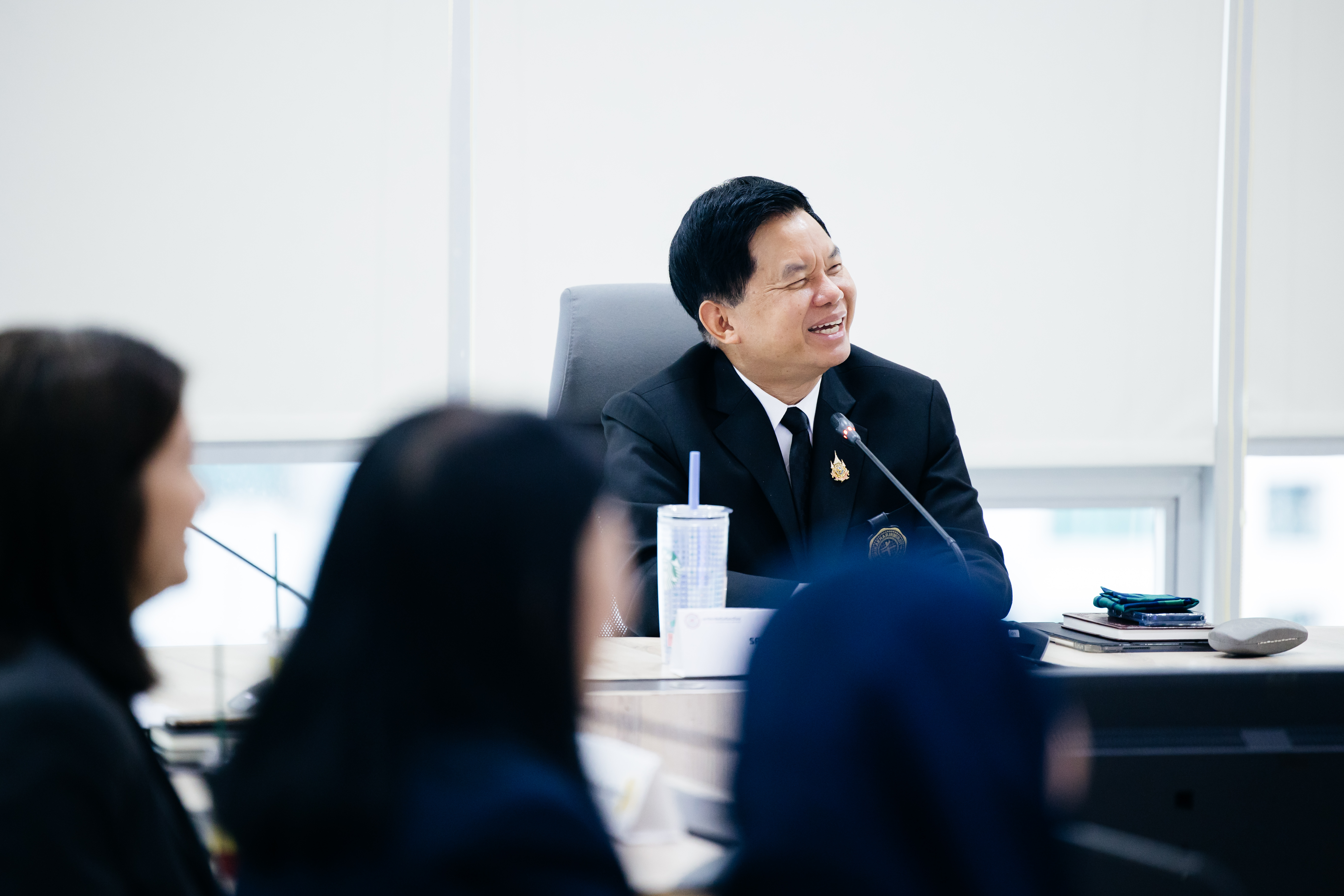 2026-06-09 อธก มอบนโยบาย สำนักคอมพิวเตอร์