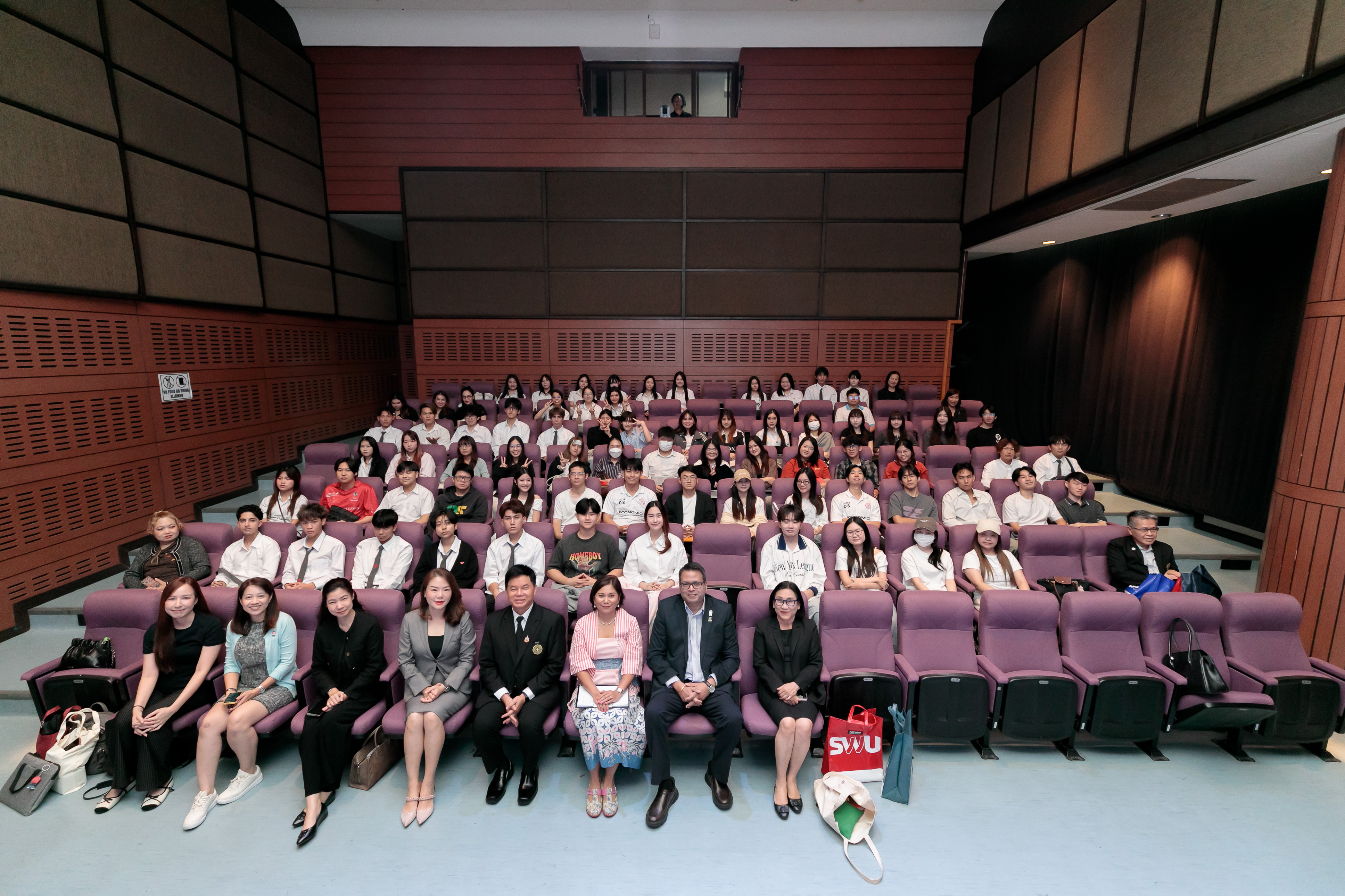 BP6A3373.jpg