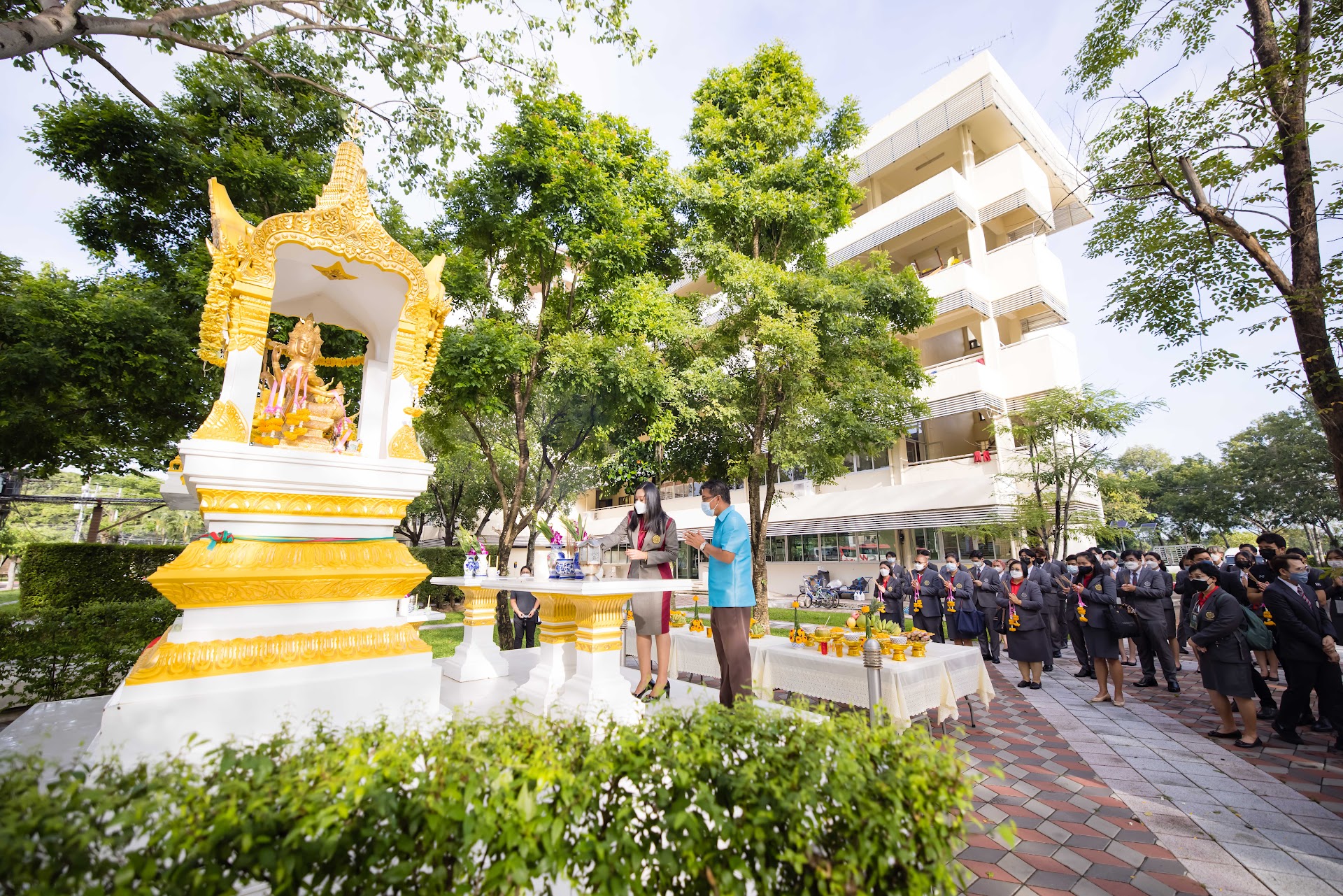 โครงการปฐมนิเทศ ต้อนรับนิสิตใหม่และกิจกรรมสร้างเสริมอัตลักษณ์